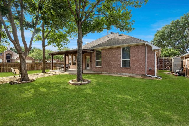 1204 Wildflower Lane, Flower Mound, TX 75028