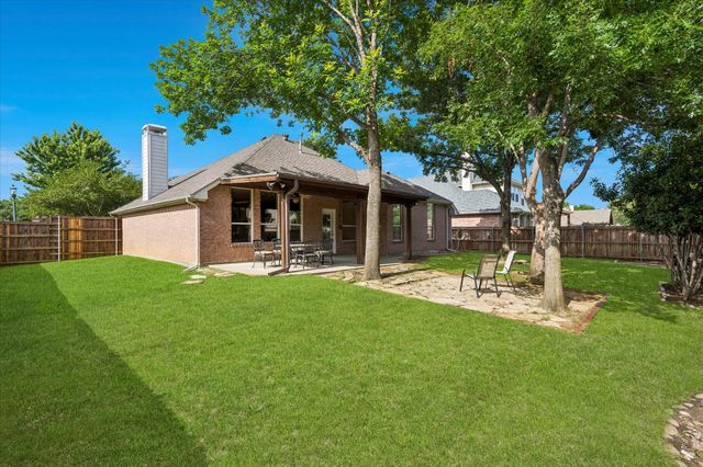 1204 Wildflower Lane, Flower Mound, TX 75028