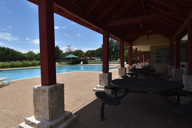1204 Wildflower Lane, Flower Mound, TX 75028