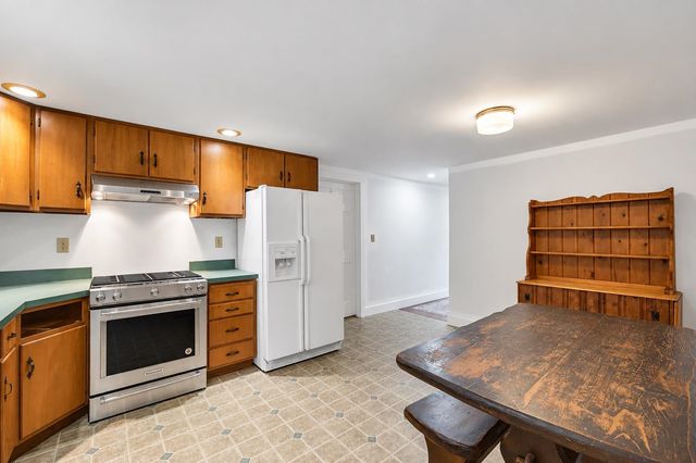 21 Waumbeck Road, Wolfeboro, NH 03894