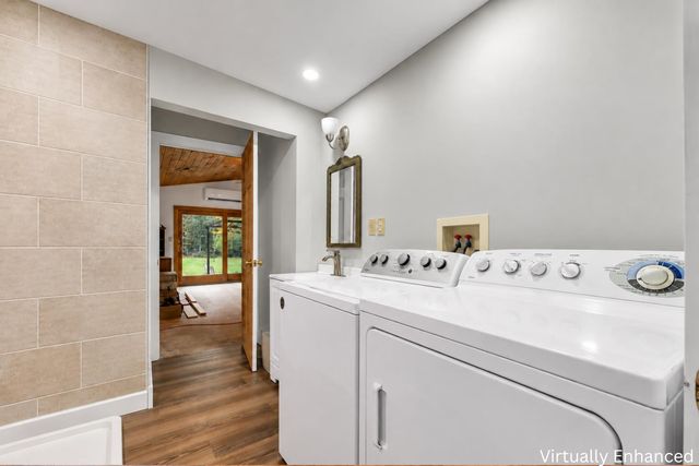 21 Waumbeck Road, Wolfeboro, NH 03894