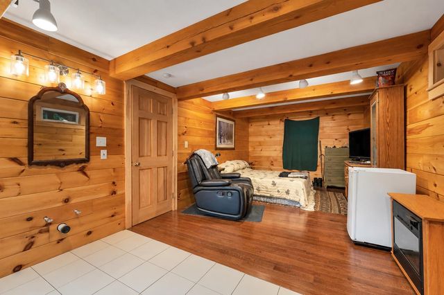 21 Waumbeck Road, Wolfeboro, NH 03894