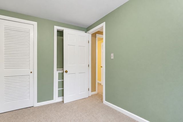 21 Waumbeck Road, Wolfeboro, NH 03894