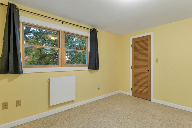 21 Waumbeck Road, Wolfeboro, NH 03894