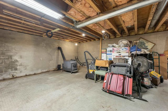 21 Waumbeck Road, Wolfeboro, NH 03894