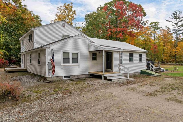 21 Waumbeck Road, Wolfeboro, NH 03894