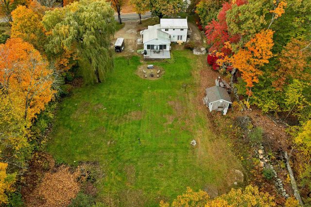 21 Waumbeck Road, Wolfeboro, NH 03894