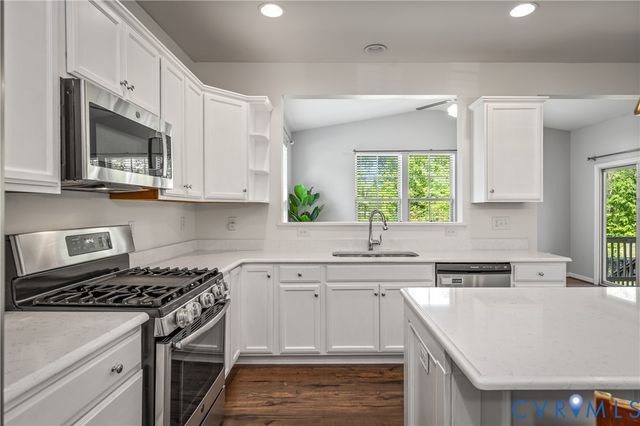 8200 Timberstone Dr, Chesterfield, VA 23832
