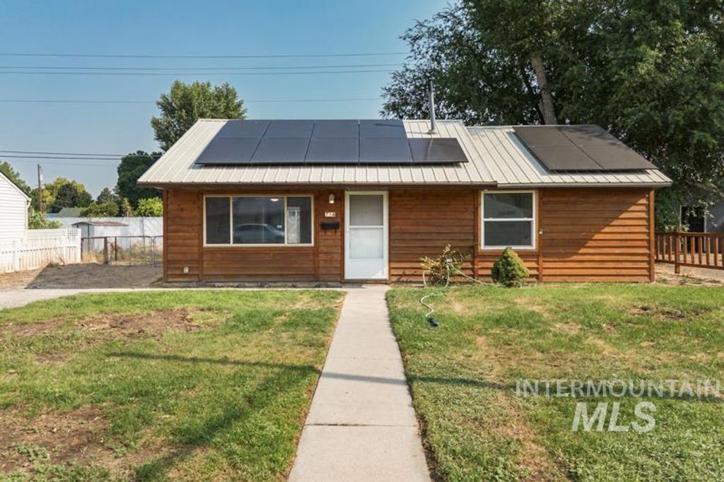 714 Myrtle St, Pocatello, ID 83201 photo 1
