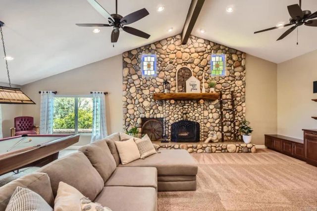 3006 N Victoria Drive, Alpine, CA 91901