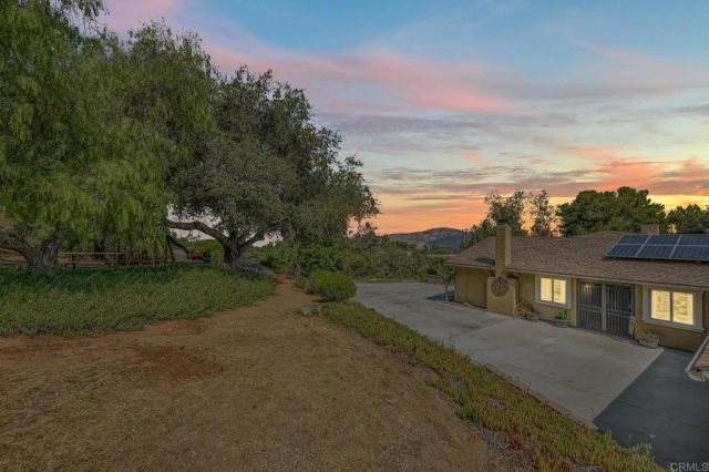 3006 N Victoria Drive, Alpine, CA 91901