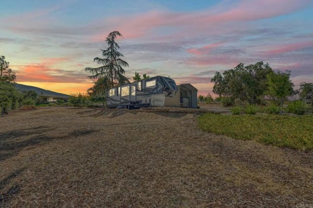 3006 N Victoria Drive, Alpine, CA 91901