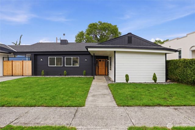 307 S 11th Street, Mount Vernon, WA 98274