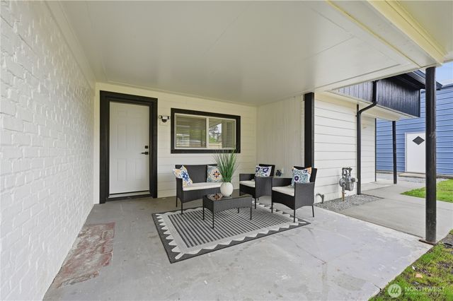 307 S 11th Street, Mount Vernon, WA 98274