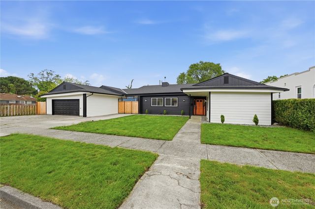 307 S 11th Street, Mount Vernon, WA 98274