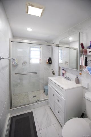 109 Old Oak Lane, Levittown, NY 11756