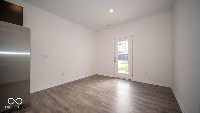 6121 Rhinecliff Drive, Whitestown, IN 46075