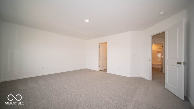 6121 Rhinecliff Drive, Whitestown, IN 46075