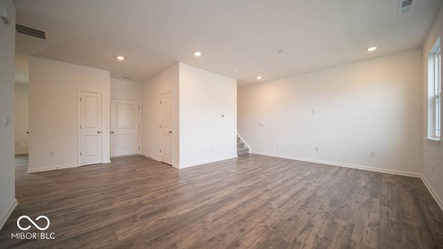 6121 Rhinecliff Drive, Whitestown, IN 46075