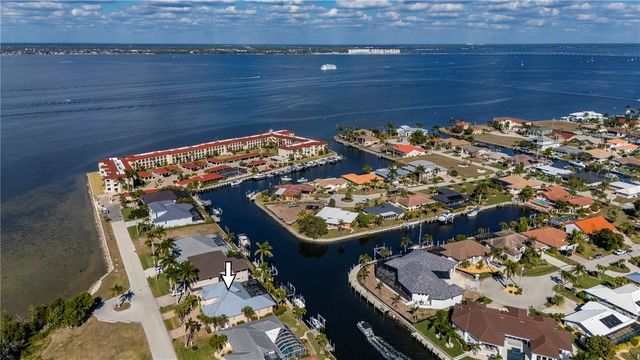 48 COLONY POINT DRIVE, Punta Gorda, FL 33950