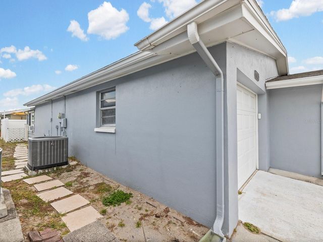 1010 OSPREY COURT, Dunedin, FL 34698