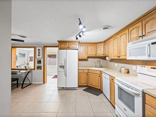 1010 OSPREY COURT, Dunedin, FL 34698