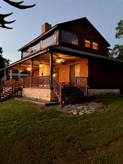 534 Scotts School RD, Flatonia, TX 78941