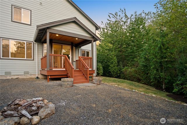 15811 Three Lakes Road, Snohomish, WA 98290