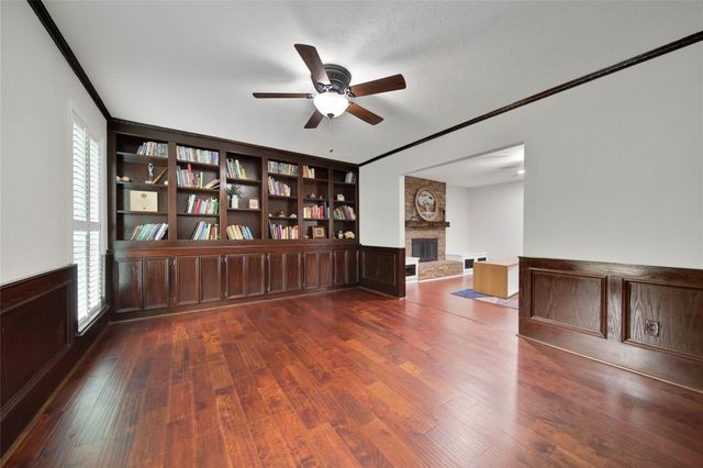 180 Maple Branch Street, The Woodlands, TX 77380