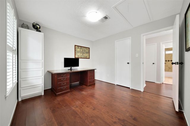 180 Maple Branch Street, The Woodlands, TX 77380