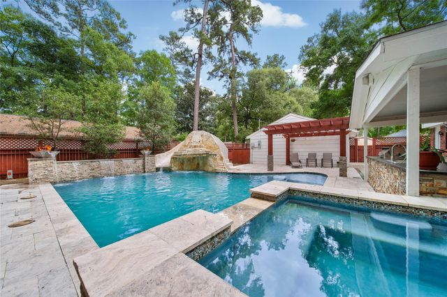 180 Maple Branch Street, The Woodlands, TX 77380