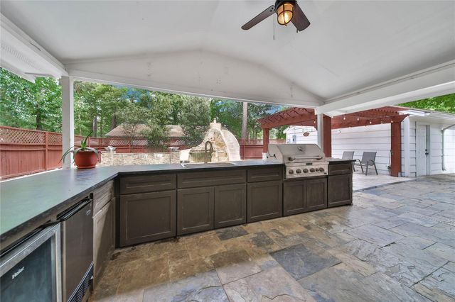 180 Maple Branch Street, The Woodlands, TX 77380