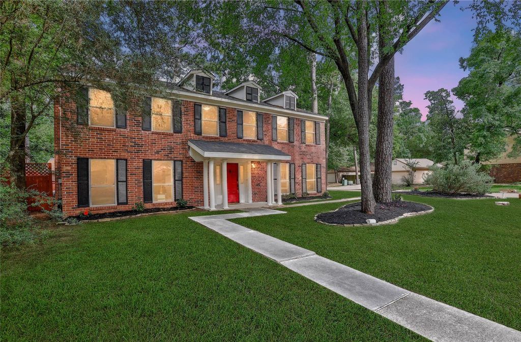 180 Maple Branch Street, The Woodlands, TX 77380