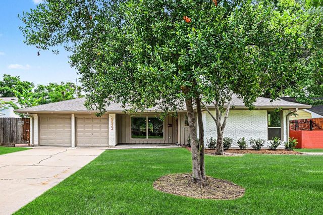 9522 Winsome Lane, Houston, TX 77063