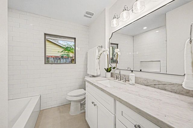 9522 Winsome Lane, Houston, TX 77063