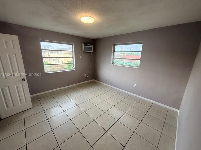 3130 NW 21st Court 10, Miami, FL 33142