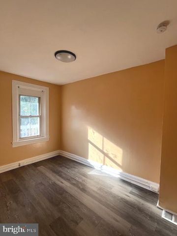 441 E STRAWBERRY ST, Lancaster, PA 17602