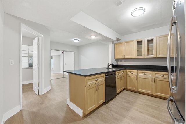 7318 NW 75th Street, Tamarac, FL 33321