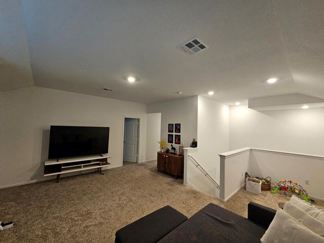 380 Mendoza, Kyle, TX 78640