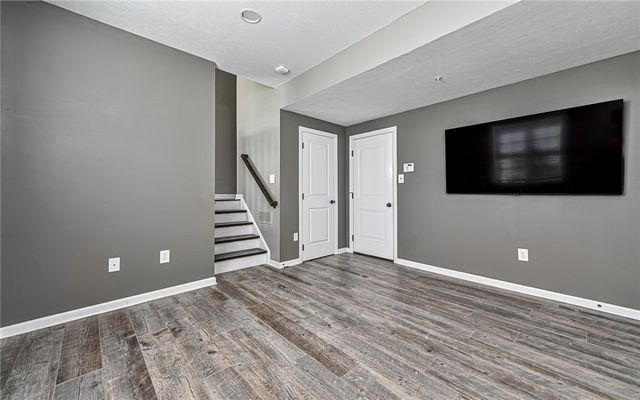 300 Osona Ln, Marshall, PA 16046