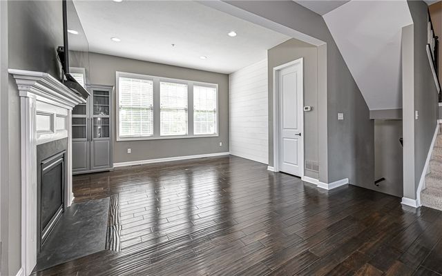 300 Osona Ln, Marshall, PA 16046