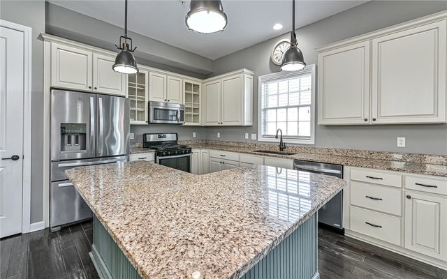 300 Osona Ln, Marshall, PA 16046