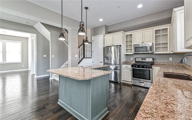 300 Osona Ln, Marshall, PA 16046