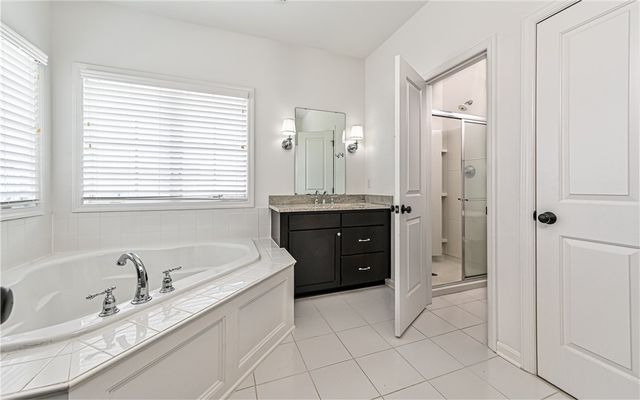 300 Osona Ln, Marshall, PA 16046