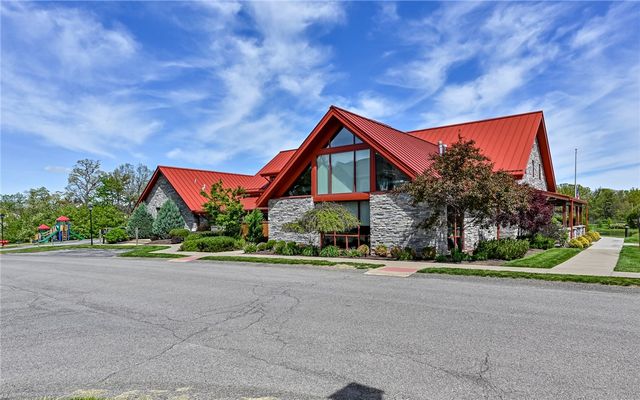 300 Osona Ln, Marshall, PA 16046