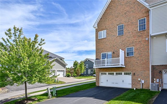 300 Osona Ln, Marshall, PA 16046