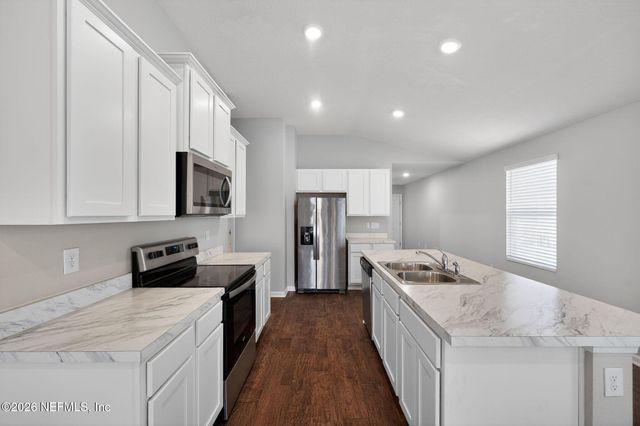 15773 EQUINE GAIT Drive, Jacksonville, FL 32234