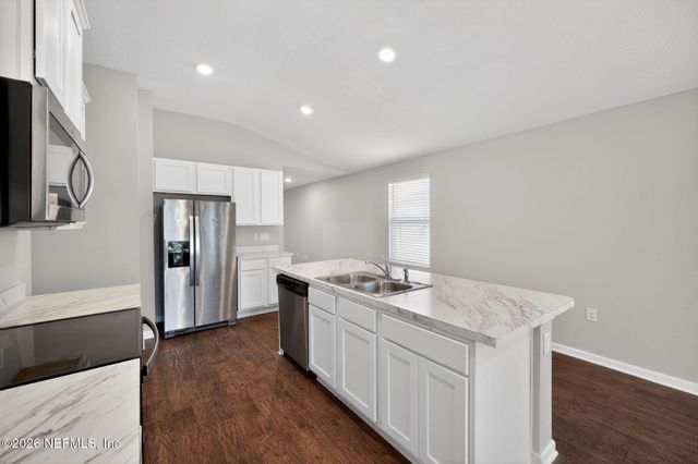 15773 EQUINE GAIT Drive, Jacksonville, FL 32234