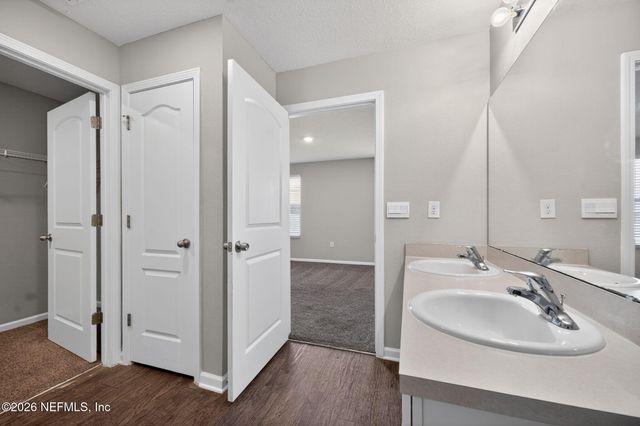 15773 EQUINE GAIT Drive, Jacksonville, FL 32234