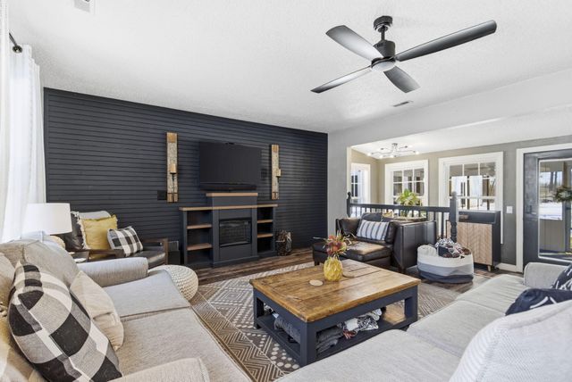 1908 State Highway Jj, Sparta, MO 65753